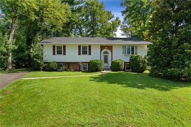 MOVTIVATED SELLERS! PRICE REDUCED! FRESHLY PAINTED INTERIOR