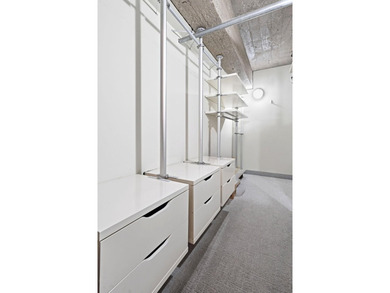 Discover authentic North Loop loft living in this bright - photo 21