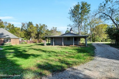 *NEW PRICE* 5.38 acres of private country living. 4 bedrooms 2 - photo 26
