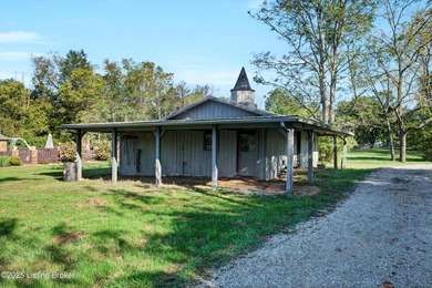 *NEW PRICE* 5.38 acres of private country living. 4 bedrooms 2 - photo 27