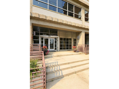 Discover authentic North Loop loft living in this bright - photo 27