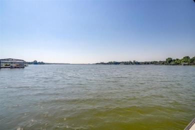 This (+-) 4.25 acre Eagle Mountain Lake estate is back and - photo 32