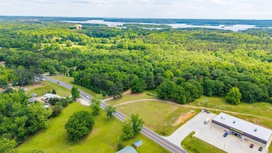 Great location near Lake Degray Resort and Golf Course! 230' AR - photo 5