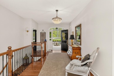 Custom 5-BD, 4.5-BA, 4,290-square-foot home commands a hilltop - photo 8