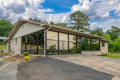 140 Amity Road presents a rare opportunity for a versatile - photo 1