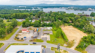 140 Amity Road presents a rare opportunity for a versatile - photo 9