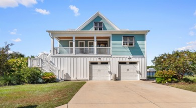 Lake Home For Sale in Murrells Inlet, South Carolina