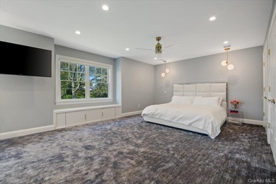 Welcome to this exceptional custom Colonial, built in 2019 and - photo 31