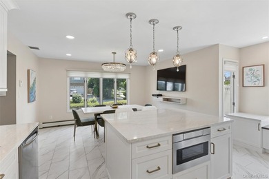 Spectacular doesn't begin to describe this fabulous home...and - photo 5