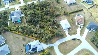 Excellent building lot tucked away on a quiet cul-de-sac in an - photo 6