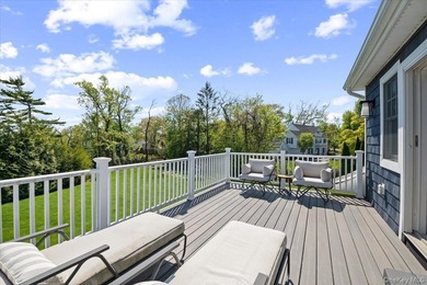 Welcome to this exceptional custom Colonial, built in 2019 and - photo 38