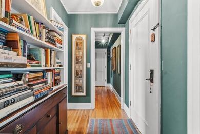 Step inside one of Minneapolis' most exclusive New York-style - photo 2