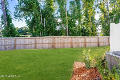 SPOTLIGHT HOME! (Conditions may apply) MOVE IN READY! NO CDD - photo 10