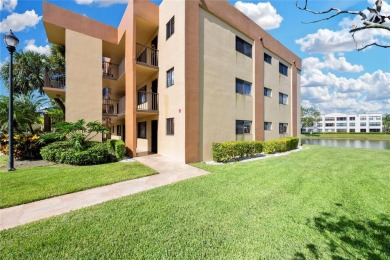 Lake Condo For Sale in Fort Lauderdale, Florida