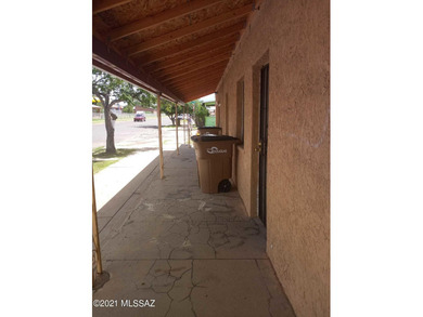 This multifamily consists of 4 similar apartments. Each