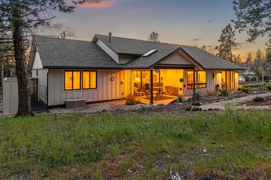 RUNNING Y RESORT HOME WITH RV GARAGE - Built in 2021, this - photo 8