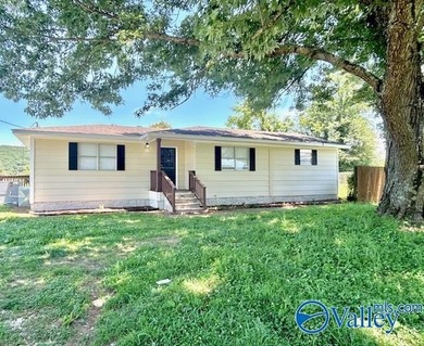 Welcome home to peaceful country living with modern updates! - photo 2