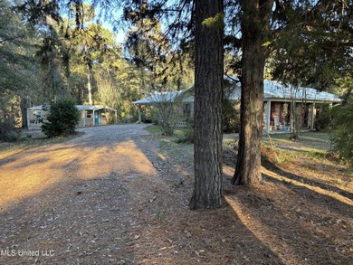Charming Country Home on 12 Acres in Bay Springs Community!Come - photo 12