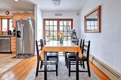 UPDATED SPACIOUS CAPE , 4 BEDROOMS 2 BATHROOMS, EAT IN KITCHEN - photo 16