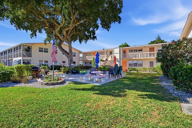 BEAUTIFUL LAKE VIEW 55+ Community.  Beautifully kept  adorable 1