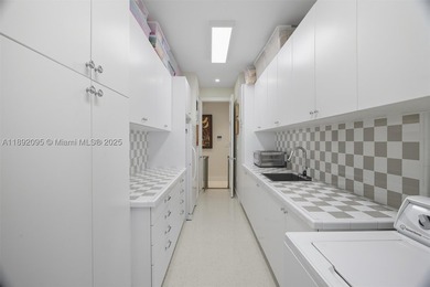 Custom built in 2012 and perfectly located on a quiet - photo 18