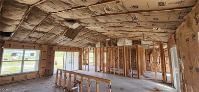 Investor special with substantial upside potential. This - photo 3