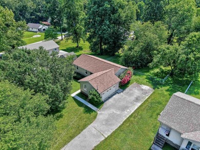 Welcome to 261 Glenview Dr in beautiful Estill Springs, TN! This - photo 3