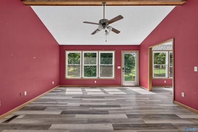 Welcome to 261 Glenview Dr in beautiful Estill Springs, TN! This - photo 9