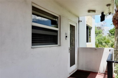 Lake Condo For Sale in Sunrise, Florida