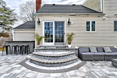UPDATED SPACIOUS CAPE , 4 BEDROOMS 2 BATHROOMS, EAT IN KITCHEN - photo 39