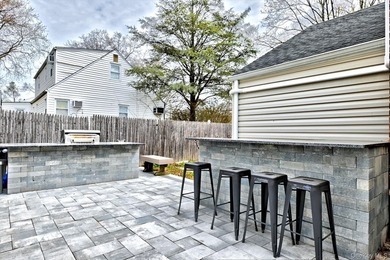 UPDATED SPACIOUS CAPE , 4 BEDROOMS 2 BATHROOMS, EAT IN KITCHEN - photo 41