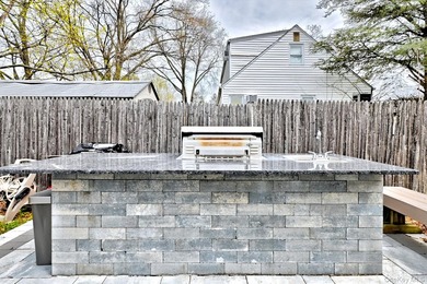 UPDATED SPACIOUS CAPE , 4 BEDROOMS 2 BATHROOMS, EAT IN KITCHEN - photo 42