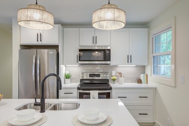 Beautifully renovated brick ranch home tucked away in the heart - photo 5