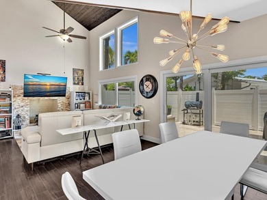 As seen on TV! Soaring wood vaulted ceilings, fully remodeled - photo 1