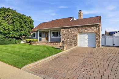 Welcome home to this beautifully updated and well maintained - photo 3