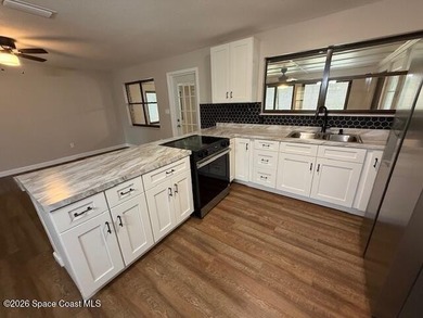 Welcome to sunny Florida living in this completely remodeled - photo 21