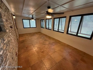 Welcome to sunny Florida living in this completely remodeled - photo 32