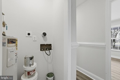 COME HOME TO THIS PRISTINE HOME LOCATED IN THE RIVERFRONT - photo 40