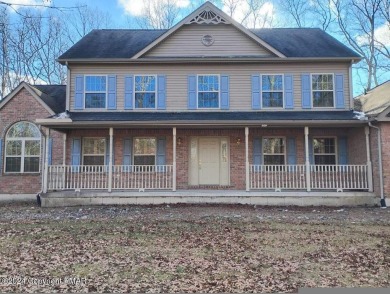 Lake Home For Sale in Tamiment, Pennsylvania