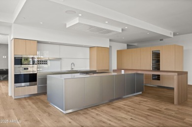 Tucked at the base of revered Camelback Mountain, Ascent is a