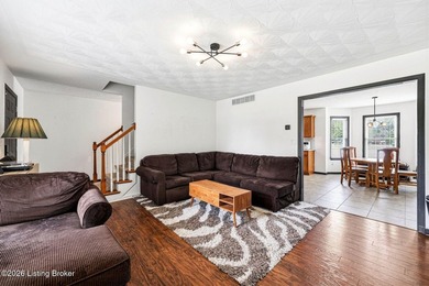 Welcome to this nice 3BR/2BA two-story home featuring 1,515 sq - photo 5