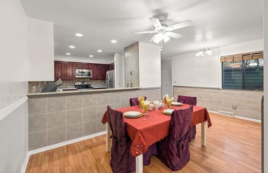 Welcome to this beautiful 4-bedroom townhouse offering plenty of - photo 10
