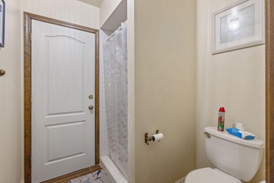 Welcome to 723 W Pine Street, Exeter, CA 93221. If you are - photo 21