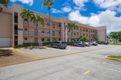 Great opportunity in the sought-after 55+ community of Sunrise - photo 1