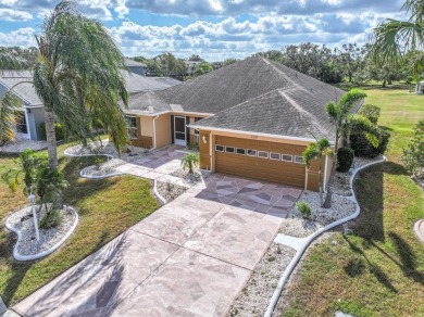 (private lake, pond, creek) Home For Sale in Sun City Center Florida