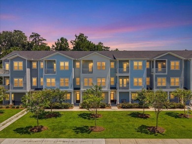 Luxury living meets walkable Lowcountry charm in this stunning - photo 2