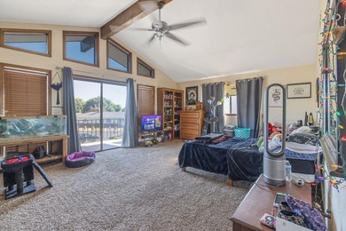 Welcome to 723 W Pine Street, Exeter, CA 93221. If you are - photo 35