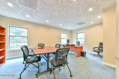 Chapel Hill, NC Office Building-14,739 sq ft, Class B, with