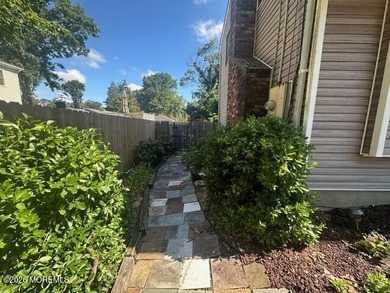 Spacious bi-level in Brick Township. Upstairs you will find a - photo 6