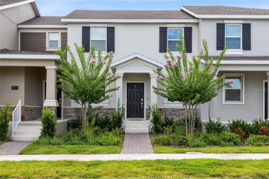 Lake Townhome/Townhouse For Sale in ST Cloud, Florida